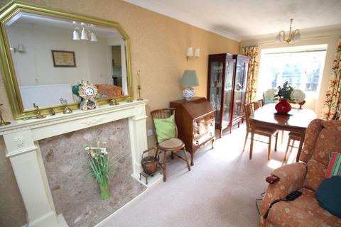 undefined, Courville Close, Alveston
