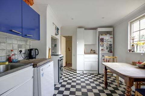 3 bedroom end of terrace house for sale, Lynton Road, Bermondsey SE1