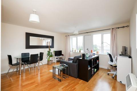 1 bedroom flat for sale, Horn Lane, Acton
