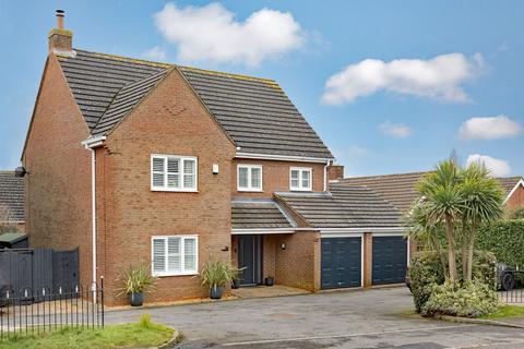 74 Corby Road, Weldon, Corby, NN17 3HX