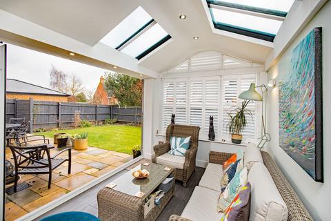 74 Corby Road, Weldon, Corby, NN17 3HX