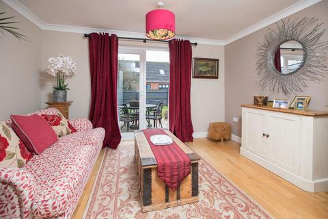 74 Corby Road, Weldon, Corby, NN17 3HX