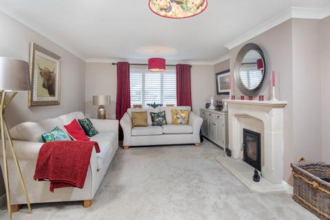 74 Corby Road, Weldon, Corby, NN17 3HX