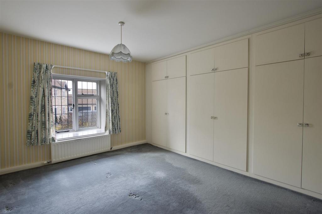 Bedroom 2.jpg