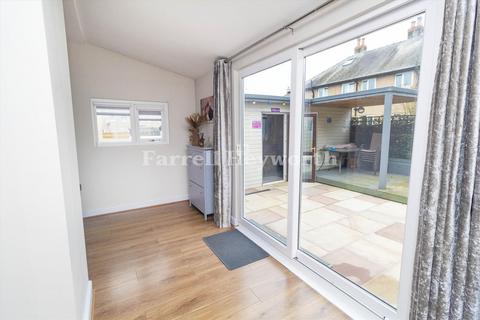 undefined, Pickthorn Close, Lancaster LA1