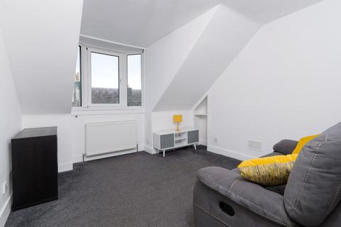 1 bedroom flat to rent, Holburn Street, Aberdeen AB10