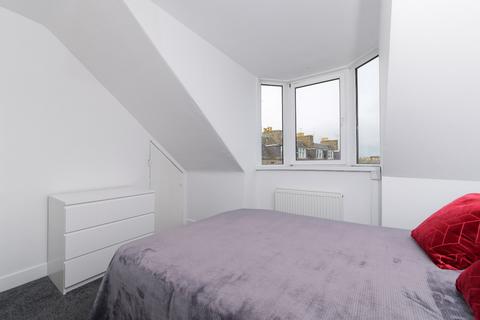 1 bedroom flat to rent, Holburn Street, Aberdeen AB10