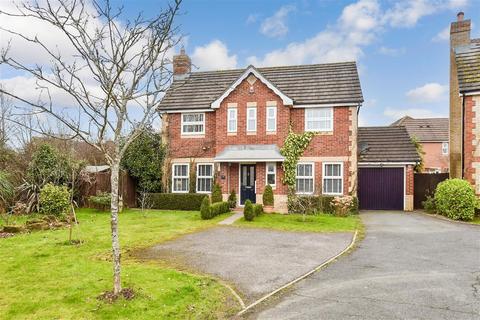 3 bedroom detached house for sale, Eversfield, Southwater, Horsham, West Sussex