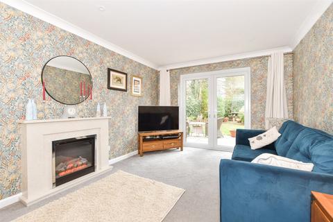 3 bedroom detached house for sale, Eversfield, Southwater, Horsham, West Sussex