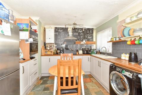 2 bedroom semi-detached house for sale, Cherrywood Gardens, Hayling Island PO11