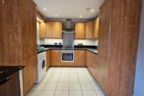 1 bedroom flat to rent, Dolphin Road, Northolt UB5