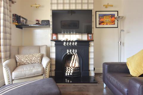 26 Yarlside Road, Barrow-in-furness, LA13 0ER