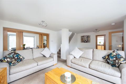 31 Penfold Way, Steyning, BN44 3PG