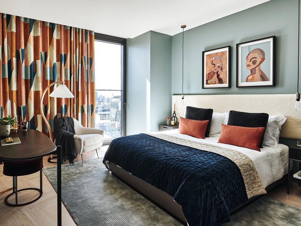 One Crown Place