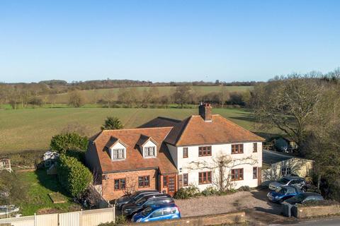 undefined, Rivenhall