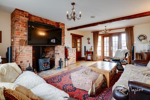 undefined, Rivenhall