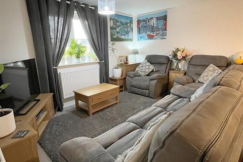 undefined, Barton Way, Dartmouth