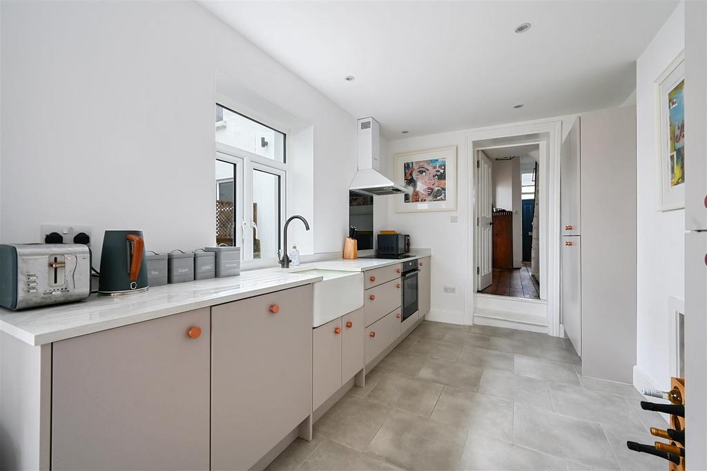 38 BRAYBROOK ROAD - TN341 TA - PHOTOS (17).jpg