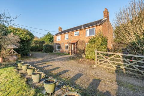 3 bedroom detached house for sale, The Hill, Swanton Abbott