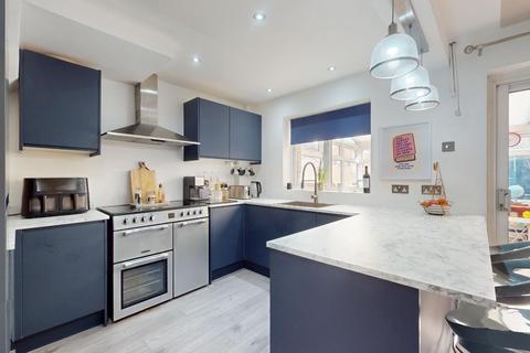 52 Clipper Crescent, Gravesend, DA12 4NN