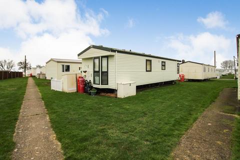 2 bedroom bungalow to rent, Ashcroft Coast Holiday Park, Eastchurch, Sheerness