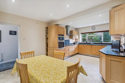 undefined, Cherry Tree Lane, Chalfont St Peter, Buckinghamshire, SL9
