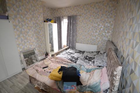 2 bedroom terraced house for sale, Nicholls Street, CV2