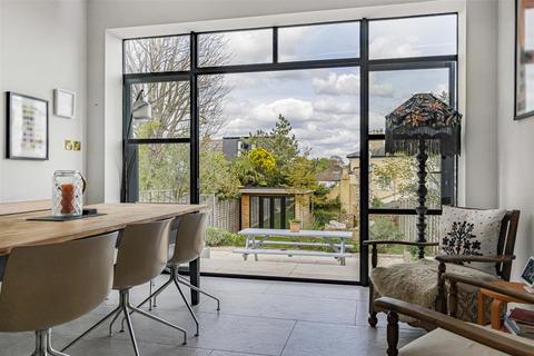 49 Upper Vernon Road, Sutton, SM1 4NW
