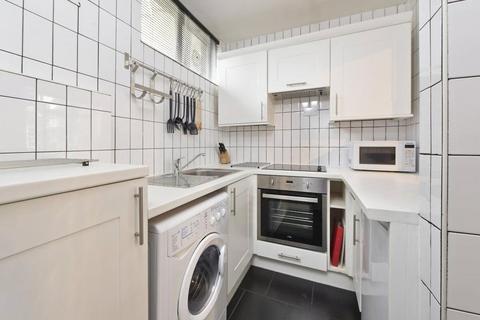 1 bedroom apartment for sale, London W8