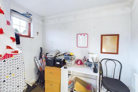 159 Arkwrights, Harlow, CM20 3NA