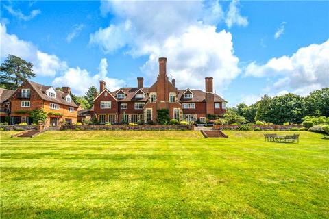 2 bedroom apartment for sale, Framewood Road, Stoke Poges, Slough