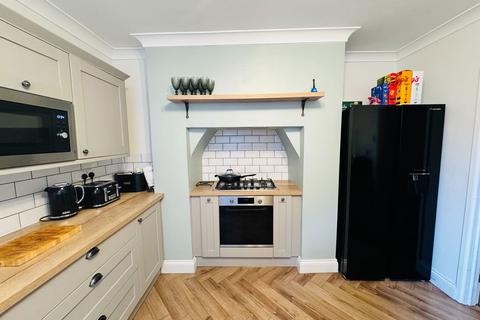 32 Salisbury Road, Maesteg, CF34 9EG