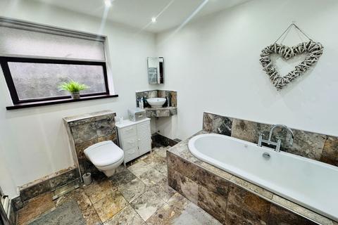 32 Salisbury Road, Maesteg, CF34 9EG