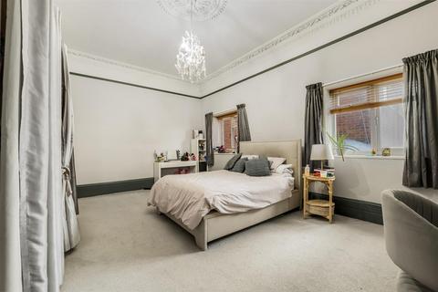 2 bedroom flat for sale, Beckenham Road, Beckenham BR3