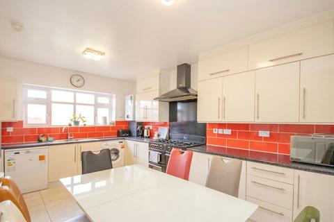 6 bedroom semi-detached house to rent, Ewell Road, Surbiton KT6