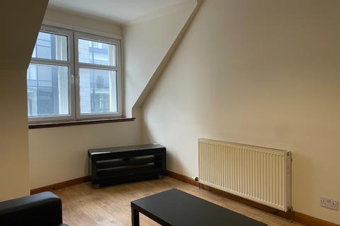 4 bedroom flat to rent, Upper Kirkgate, City Centre, Aberdeen, AB10