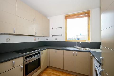 1 bedroom flat for sale, Southern Way, Greenwich Millennium Village, London, SE10