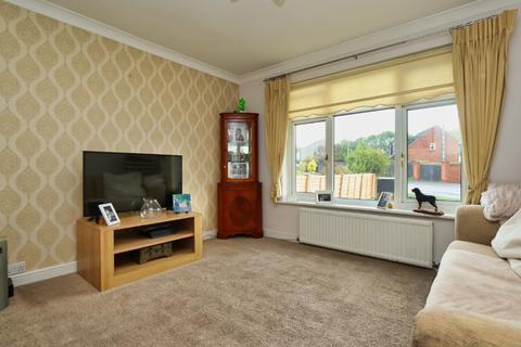 3 bedroom semi-detached house for sale, Highfield Road, Collier Row, RM5