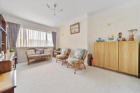 2 bedroom flat for sale, Whites Road, Hampshire SO19