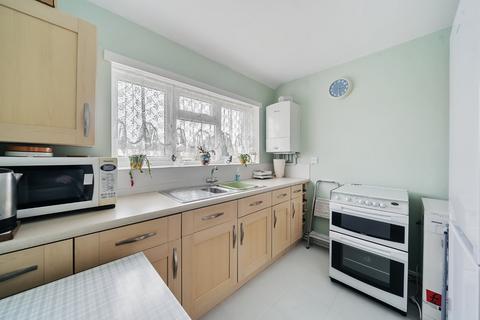 2 bedroom flat for sale, Whites Road, Hampshire SO19