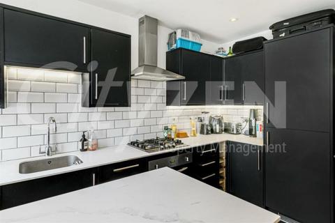 2 bedroom flat to rent, Kellett Road, London SW2