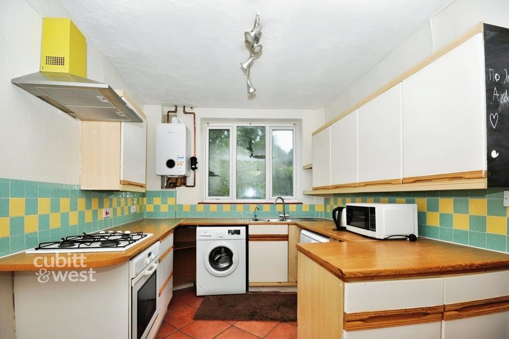 22708ec1-Kitchen
