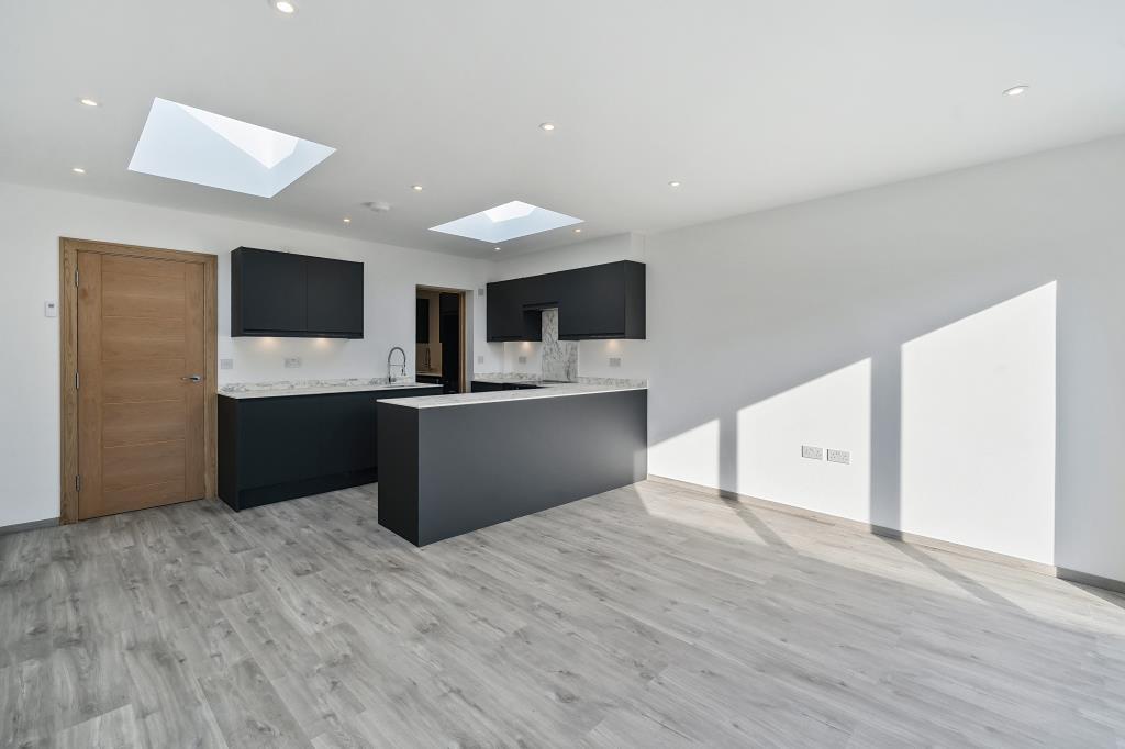 Kitchen/Reception