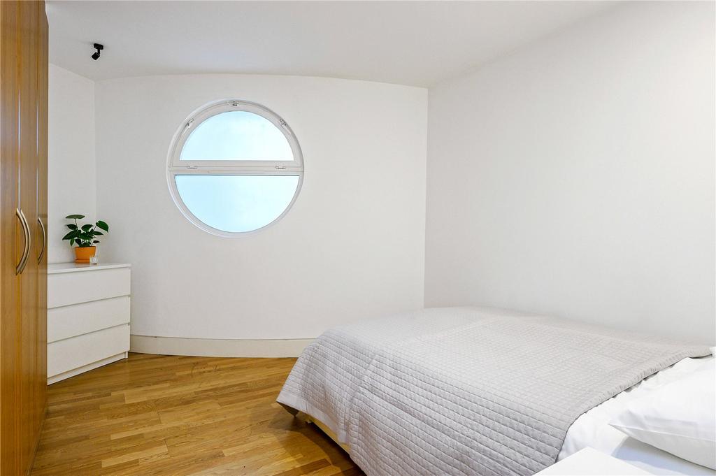 Bedroom Teo