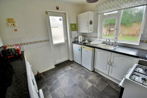 2 bedroom bungalow for sale, Leeson Drive, Ferndown, BH22