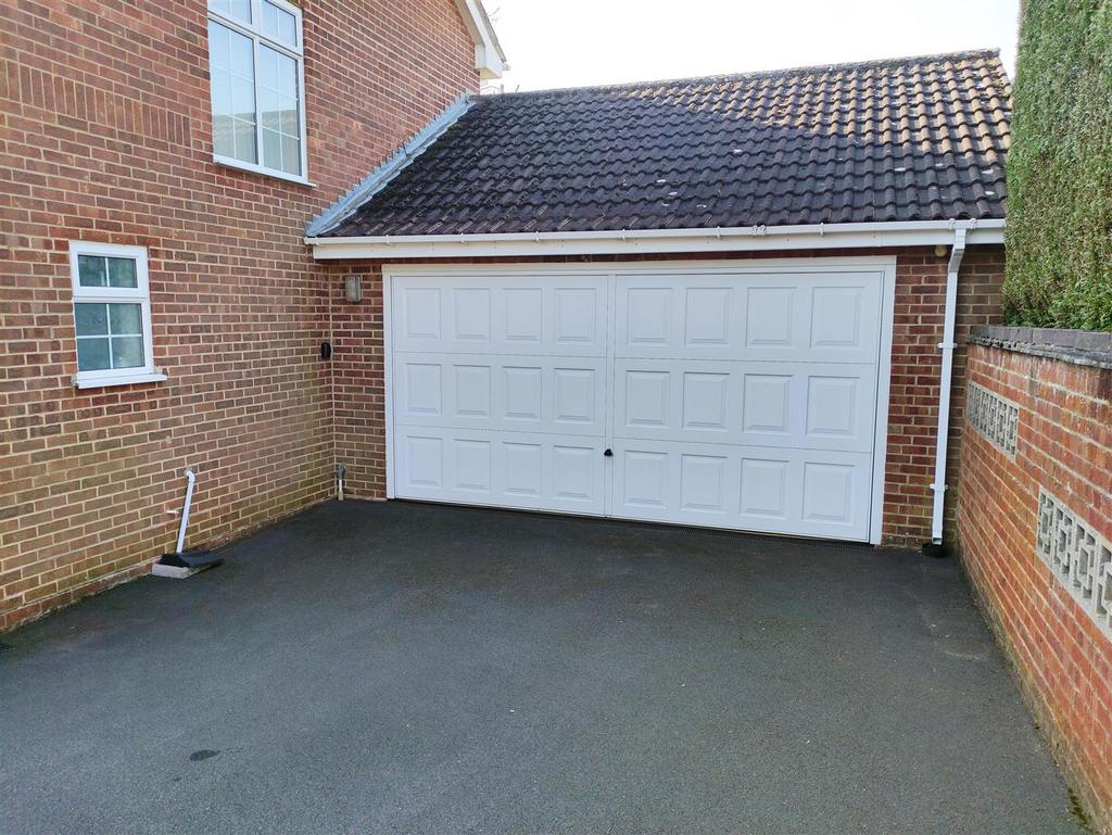 Double Garage