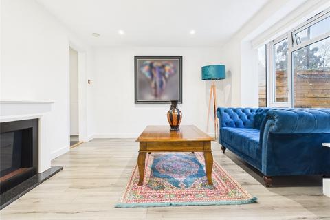 2 bedroom flat for sale, Rickford Hill, Guildford GU3