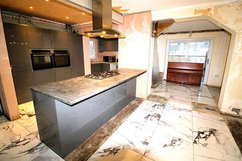 4 bedroom semi-detached house for sale, Bridgend CF31