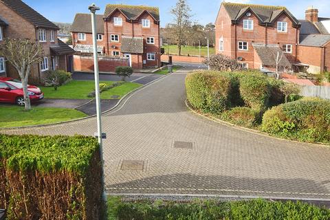 10 Stream Court, Exeter, EX2 8DL