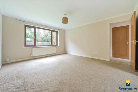 1 bedroom flat for sale, Curling Vale, Surrey GU2